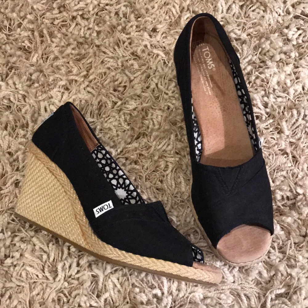 TOMS heels